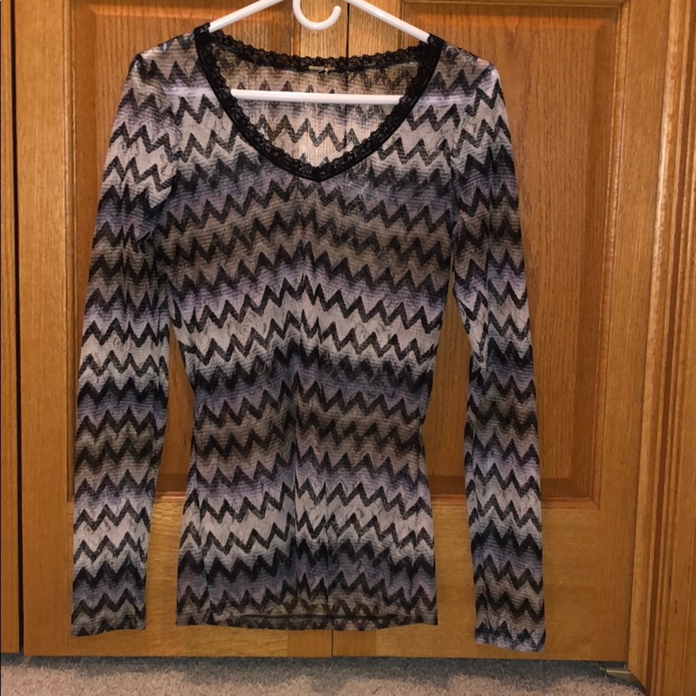 Laced long sleeve shirt